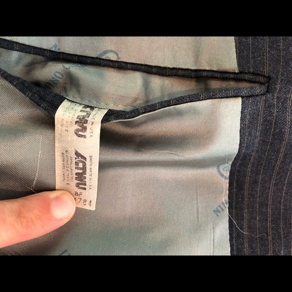 Man of action suit - Picture 3 of 7